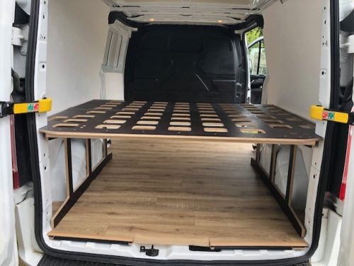 Frame Ford Custom Camper photo review