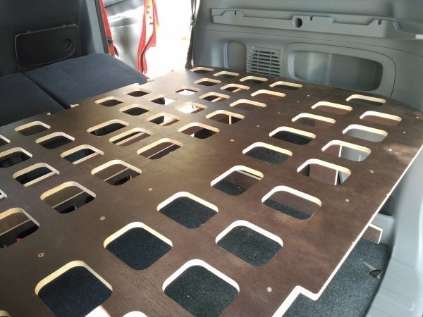 Campora - Nissan NV200 Frame