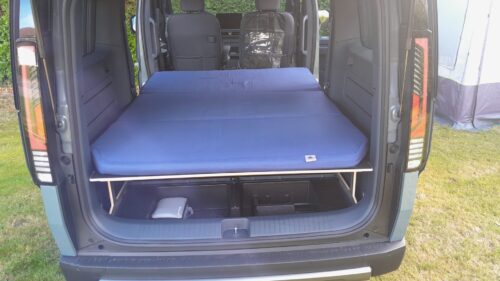 Kit Camper KIA PV5: Estructura de Cama y Colchón Plegable photo review